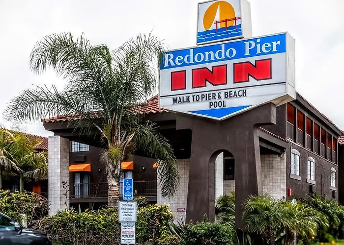 Redondo Pier Inn