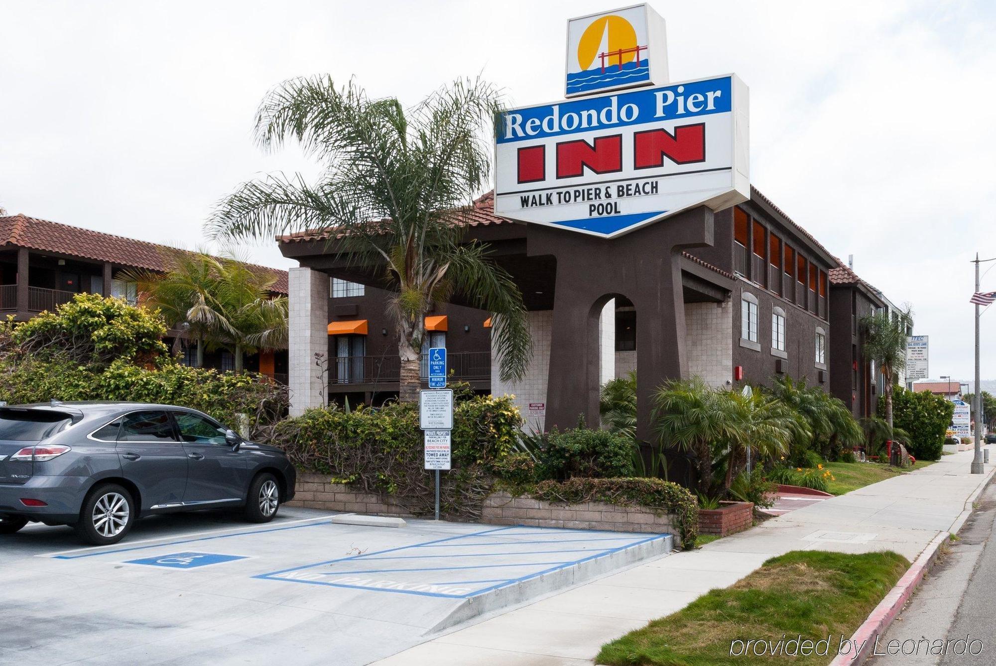 Redondo Pier Motel